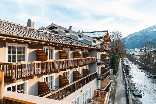 Hotel Henri Country House